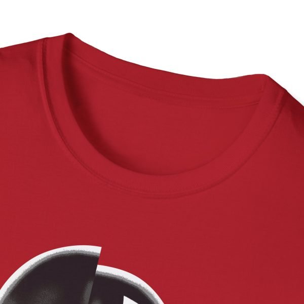 9211441656364361018_2048.jpeg Stylish Graphic T-Shirt for Trendsetters - 'Locals Only' Design